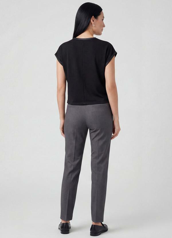 Infinita Cor - Blusa Feminina Manga Cavada Preto 4