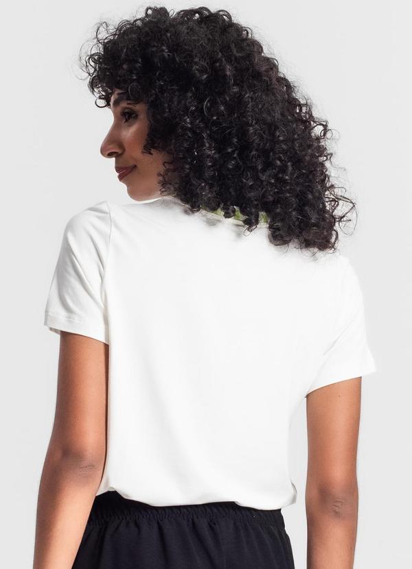 Rovitex - Blusa Feminina Manga Curta Bege 2