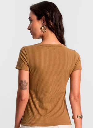 Rovitex - Blusa Feminina Manga Curta Canelada Ko Marrom - ROVITEX