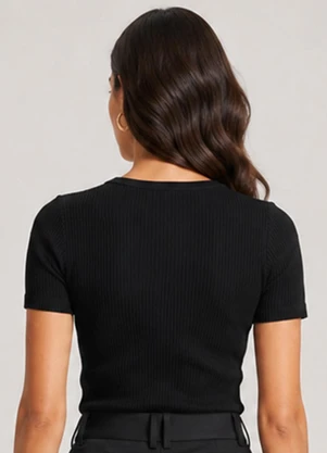 Rovitex - Blusa Feminina Manga Curta Canelada Preto - ROVITEX