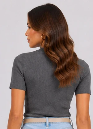 Infinita Cor - Blusa Feminina Manga Curta em Ribana Cinza - INFINITA COR