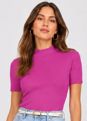 Infinita Cor - Blusa Feminina Manga Curta em Ribana Roxo - INFINITA COR