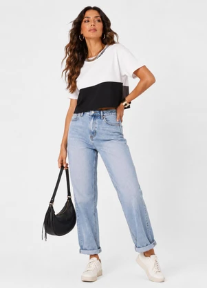 Endless - Blusa Feminina Manga Curta em Viscose Bege - ENDLESS