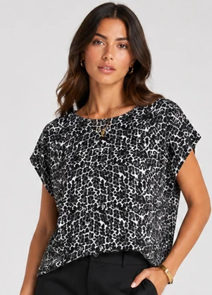 Infinita Cor - Blusa Feminina Manga Curta Estampada Preto - INFINITA COR