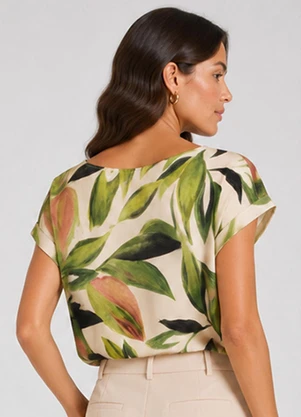 Infinita Cor - Blusa Feminina Manga Curta Estampada Verde - INFINITA COR