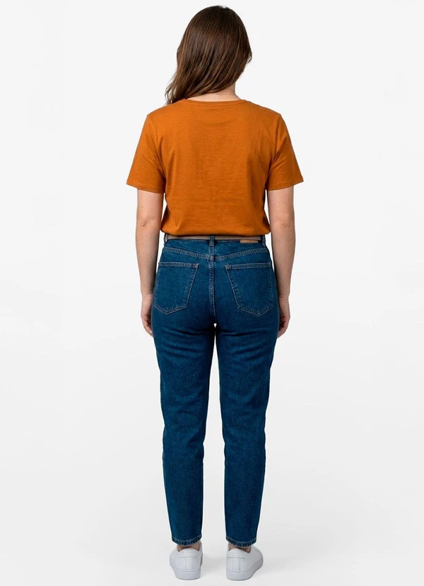 Infinita Cor - Blusa Feminina Manga Curta Marrom 4