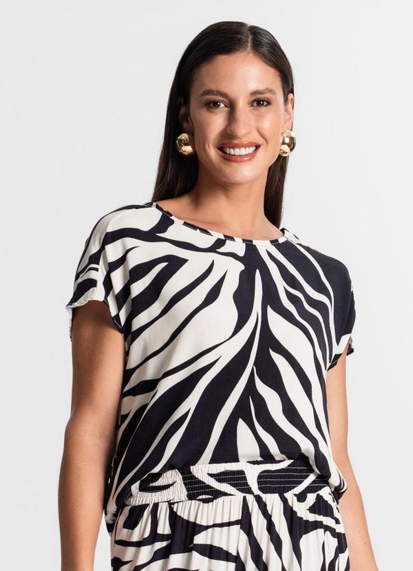 Rovitex - Blusa Feminina Manga Curta Preto