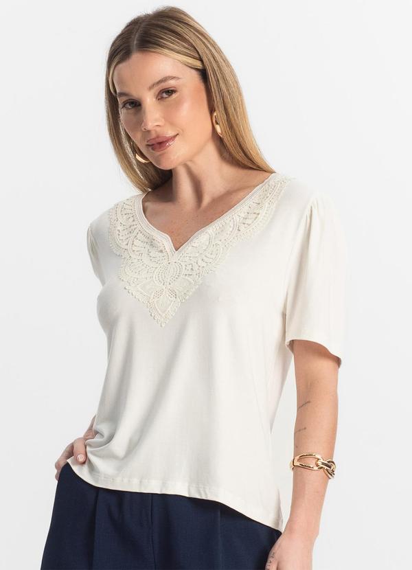 Select - Blusa Feminina Manga Curta Viscotorcion Bege 4