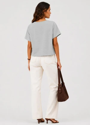 Infinita Cor - Blusa Feminina Meia Malha Maquinetado Bege - INFINITA COR