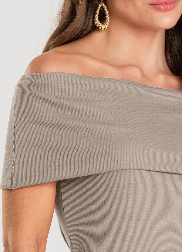 Dianna - Blusa Feminina Ombro a Ombro Marrom 3