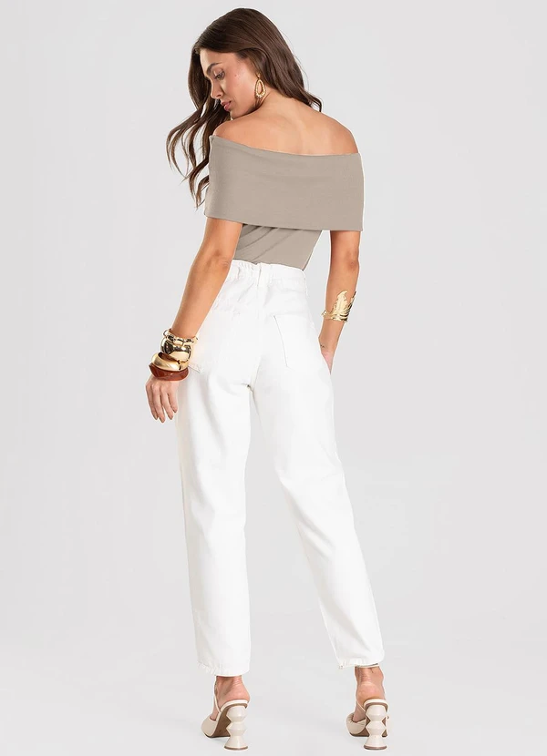 Dianna - Blusa Feminina Ombro a Ombro Marrom 4