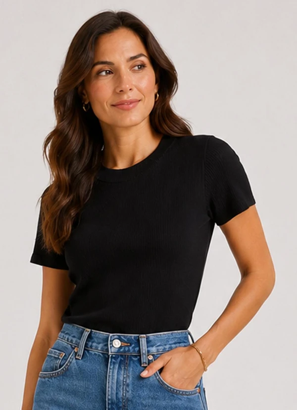 Infinita Cor - Blusa Feminina Ribana Gola em Molde Preto