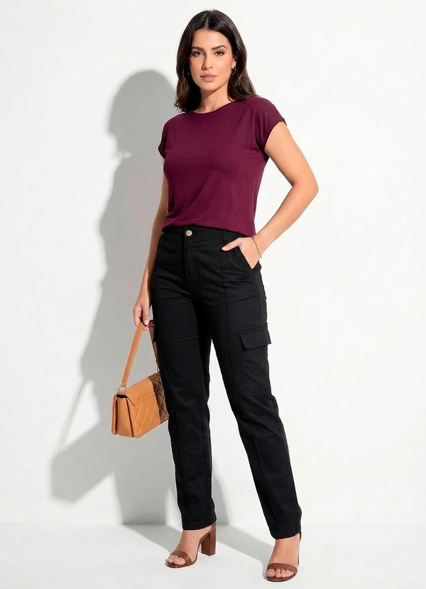 Quintess - Blusa Feminina Vinho em Malha de Viscose com Manga Curta Soltinha 9