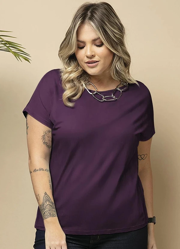 Quintess - Blusa Feminina Vinho em Malha de Viscose com Manga Curta Soltinha 3