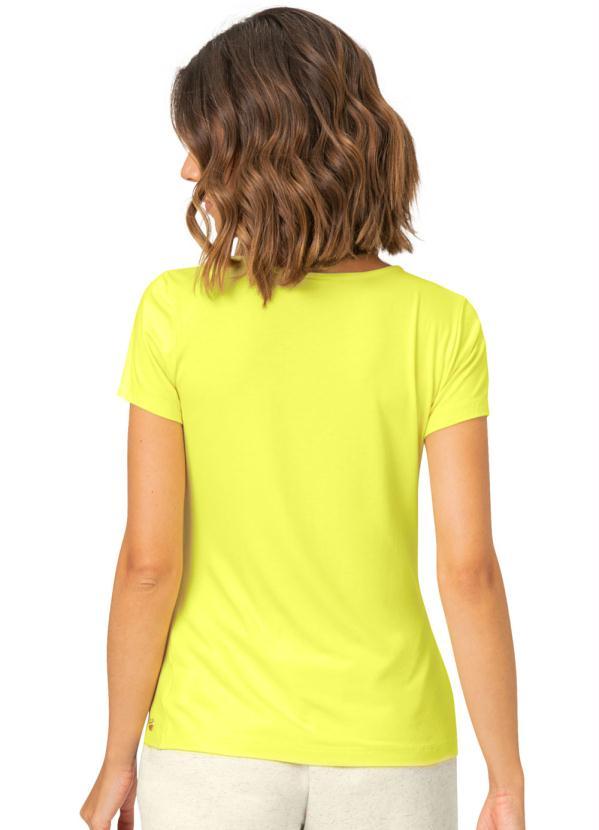 Rovitex - Blusa Feminina Viscotorcion Básica Amarelo 2