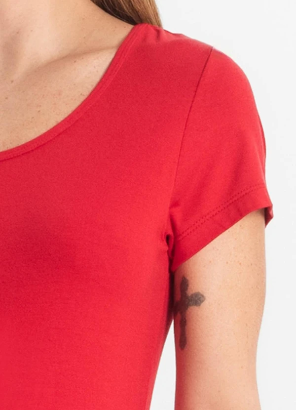 Rovitex - Blusa Feminina Viscotorcion Básica Vermelho 5
