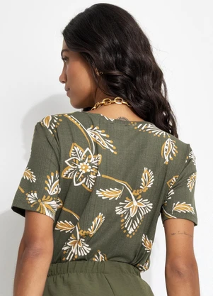 Quintess - Blusa Floral Abstrato em Malha de Viscose - QUINTESS