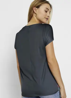 bonprix - Blusa Floral Artístico em Malha Fria - BONPRIX