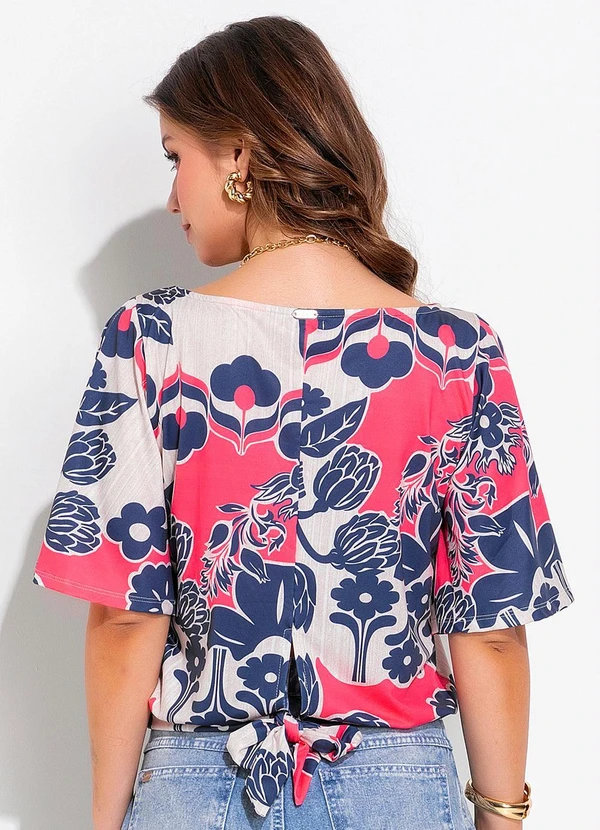 Blusa Floral Étnico Color em Malha Fria Quintess