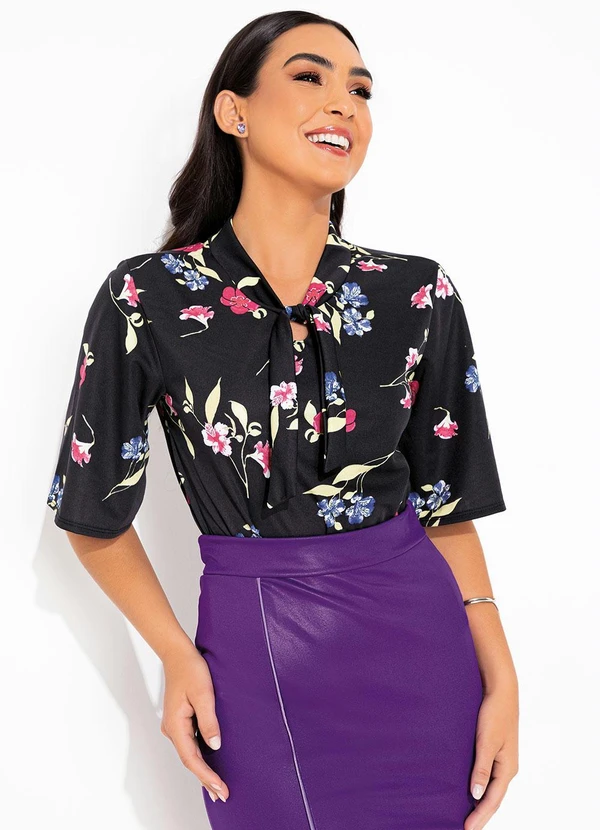 Rosalie - Blusa Floral Preto Gola Laço 9