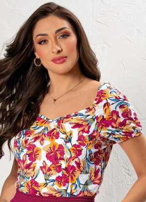 Moda Pop - Blusa Floral Rosa em Malha - MODA POP