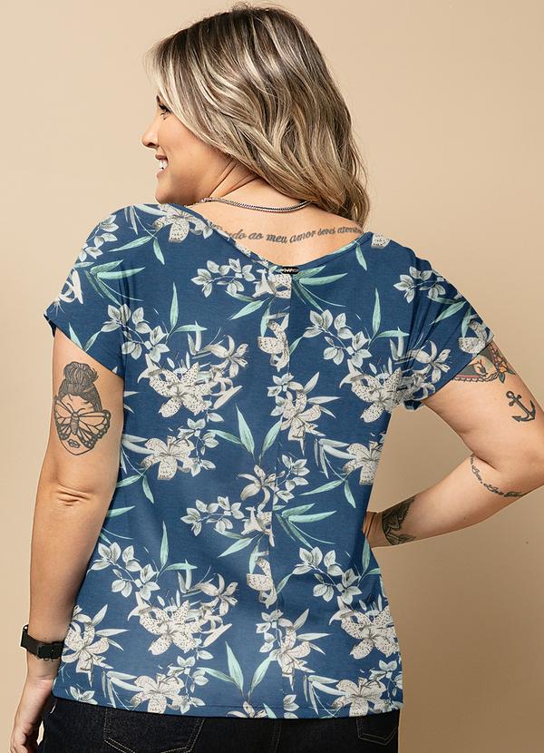 Quintess - Blusa Fohagem Azul com Mangas Curtas 6