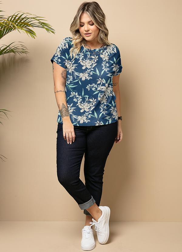 Quintess - Blusa Fohagem Azul com Mangas Curtas 7