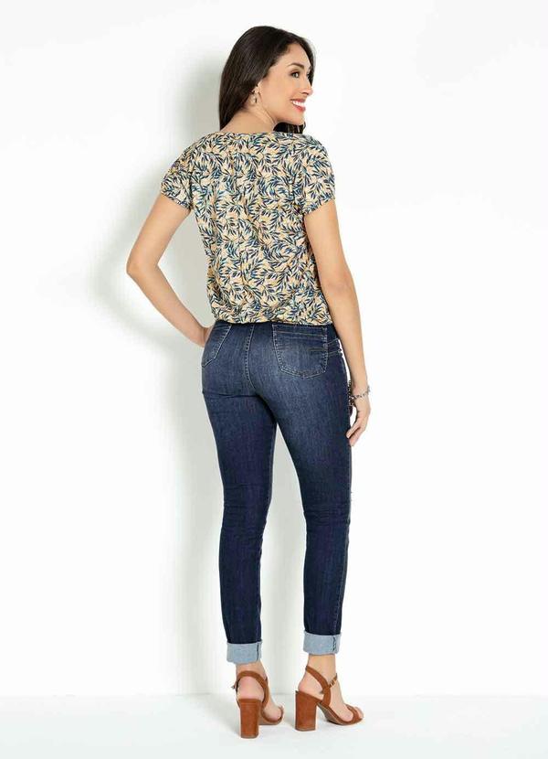 Moda Pop - Blusa Folhagem Azul com Elástico na Barra 9