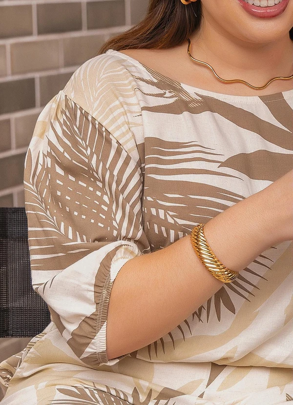 Quintess - Blusa Folhagem Bege com Elástico 15