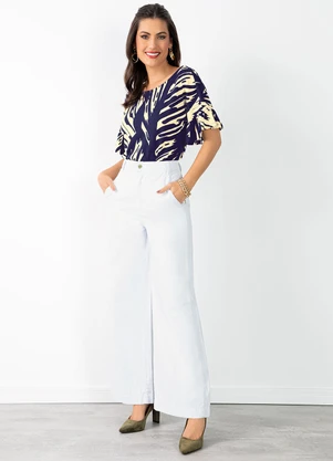 Quintess - Blusa Folhagem Marinho com Babados nas Mangas - QUINTESS