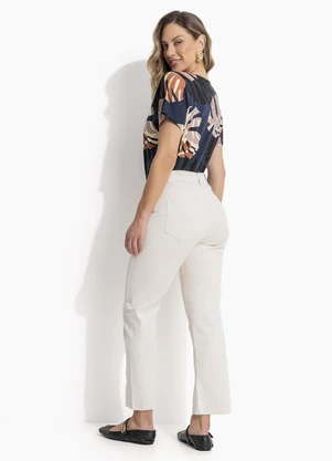 Quintess - Blusa Folhagem Marinho em Malha de Viscose - QUINTESS