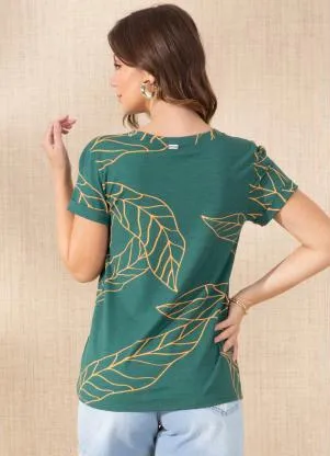Quintess - Blusa Folhagem Verde com Decote V e Bolso - QUINTESS