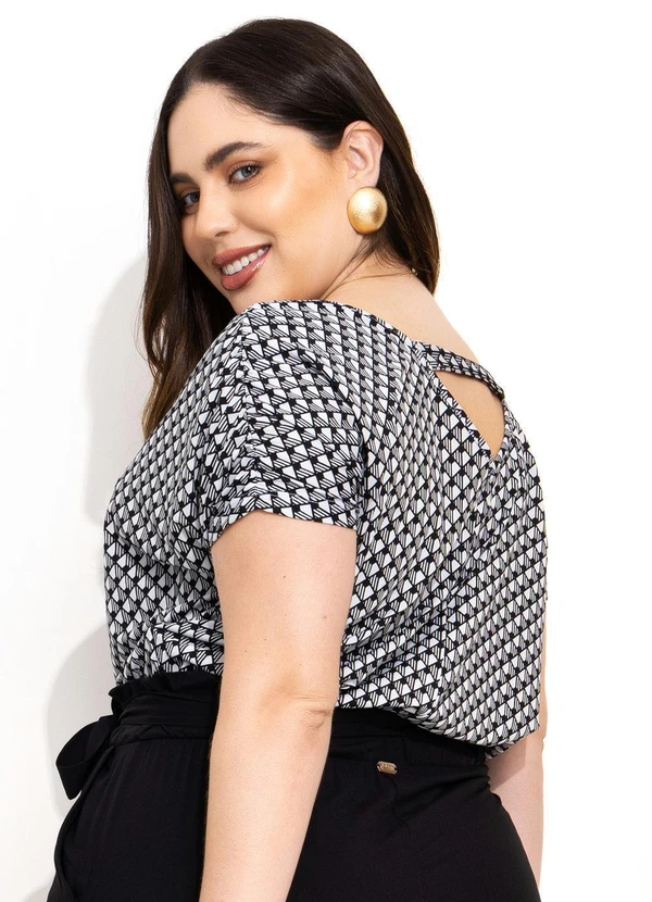 Quintess - Blusa Geométrica P&B com Ombros Franzidos 8