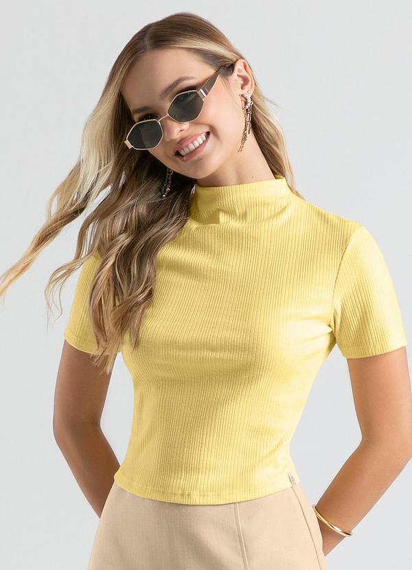 Cativa - Blusa Gola Alta em Canelado Amarelo Claro