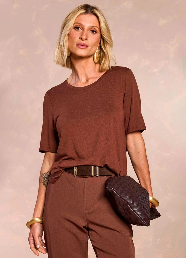 Doce Trama - Blusa Jardim Boho de Manga Curta Marrom