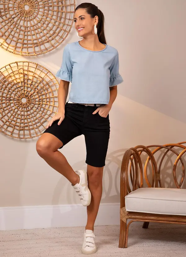 Quintess - Blusa Jeans Claro em Jeans Leve 3