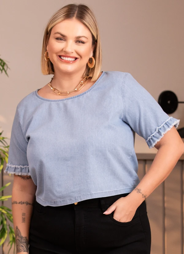 Quintess - Blusa Jeans Claro em Jeans Leve 6