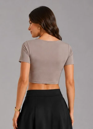 Veev - Blusa Justa Feminina Canelado de Poliamida Bege - VEEV