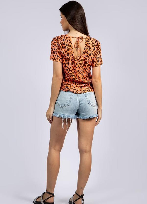 Amo Brand - Blusa Lindsay Manga Curta Laranja 4