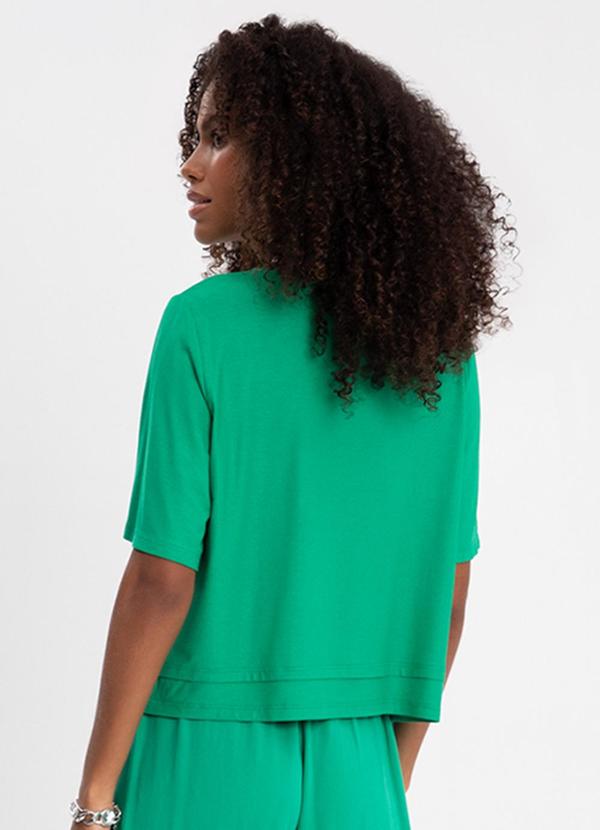 Lunender - Blusa Lisa Barra Dupla Malha Crepe Verde 3