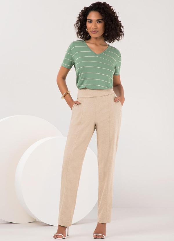 Lunender - Blusa Listrada com Decote em V Verde 3