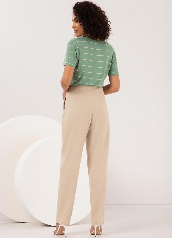 Lunender - Blusa Listrada com Decote em V Verde 4