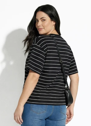 Fakini - Blusa Listrada Manga Curta Preto - FAKINI