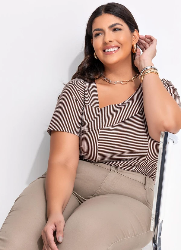 Marguerite - Blusa Listrada Marrom em Malha Listrada. 7