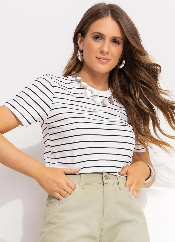 Quintess - Blusa Listrado Branco e Preto em Malha de Algodã 6