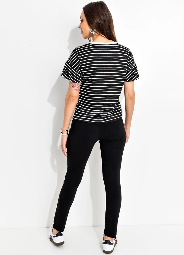 Bimini - Blusa Listrado Preto e Branco em Canelada 5