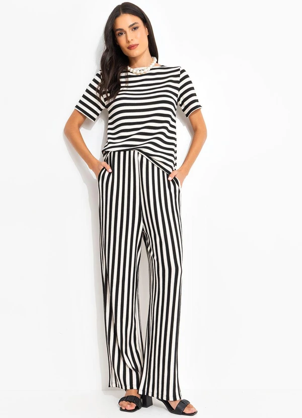 Quintess - Blusa Listrado Preto e Branco em Malha Tricô 6