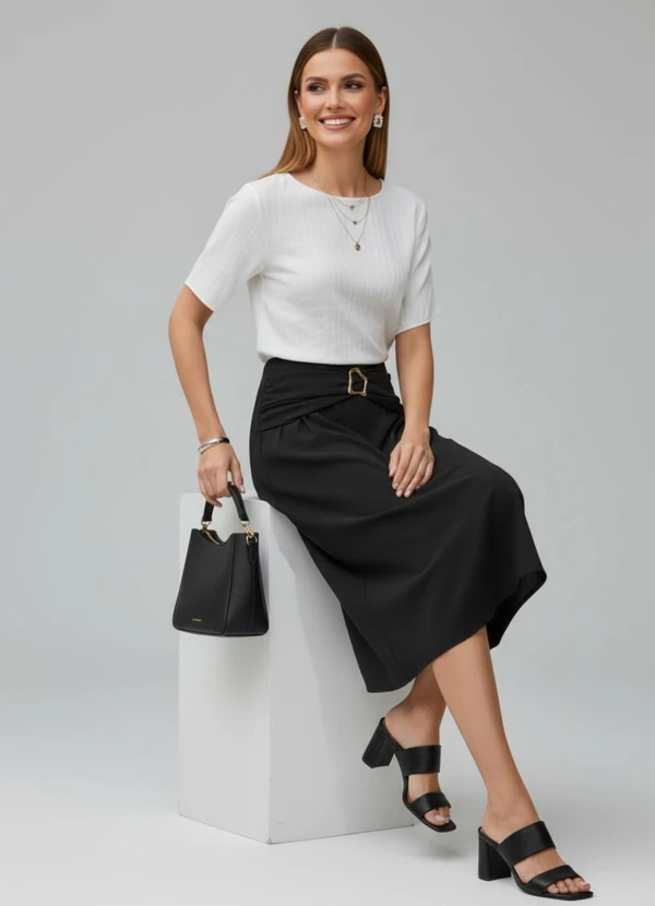 Quintess - Blusa Lurex Off White em Viscose com Poliéster 5