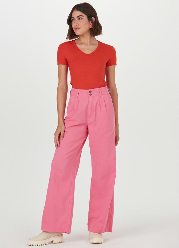 Malwee - Blusa Malha Canelada de Viscose Gola V Vermelho 3