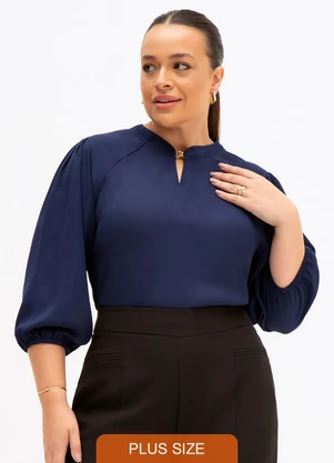 Principessa - Blusa Manga 7/8 em Crepe Plus Size Marinho Susi - PRINCIPESSA